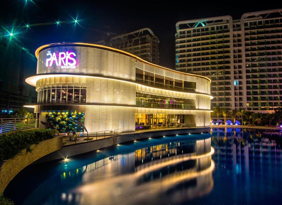 Azure Urban Resort Staycation Manila Exteriör bild